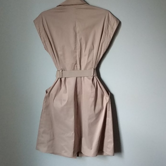 Dress - Picture 5 of 6